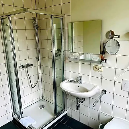 An Der Rennbahn Kostenloses Parken 酒店