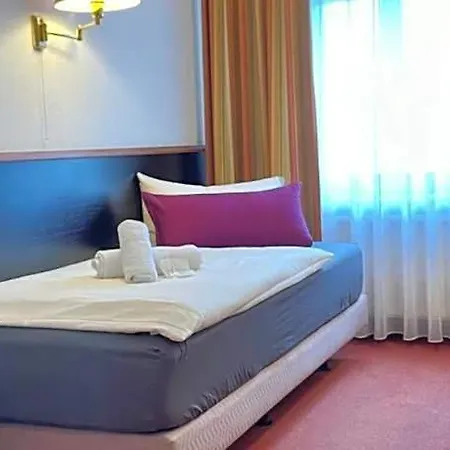 Hotel An Der Rennbahn Kostenloses Parken *